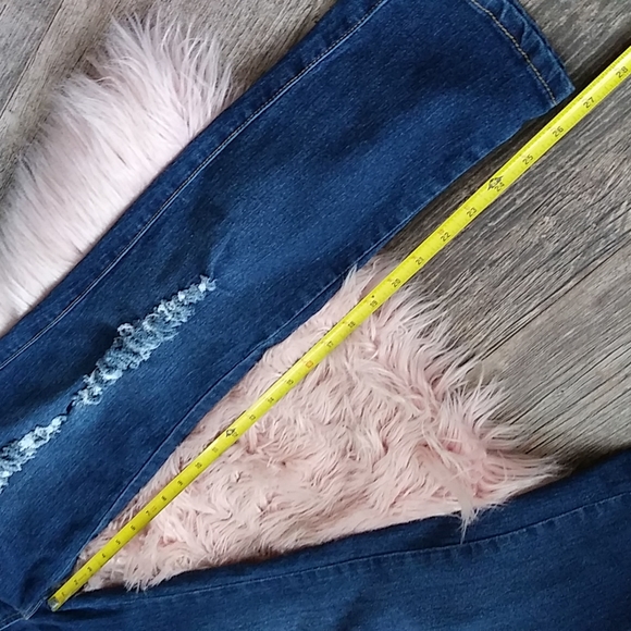 Jeans - Picture 8 of 16